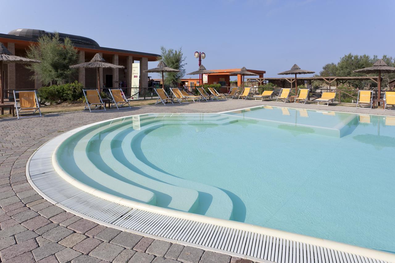 Toscana Sport Resort Calambrone Exterior photo